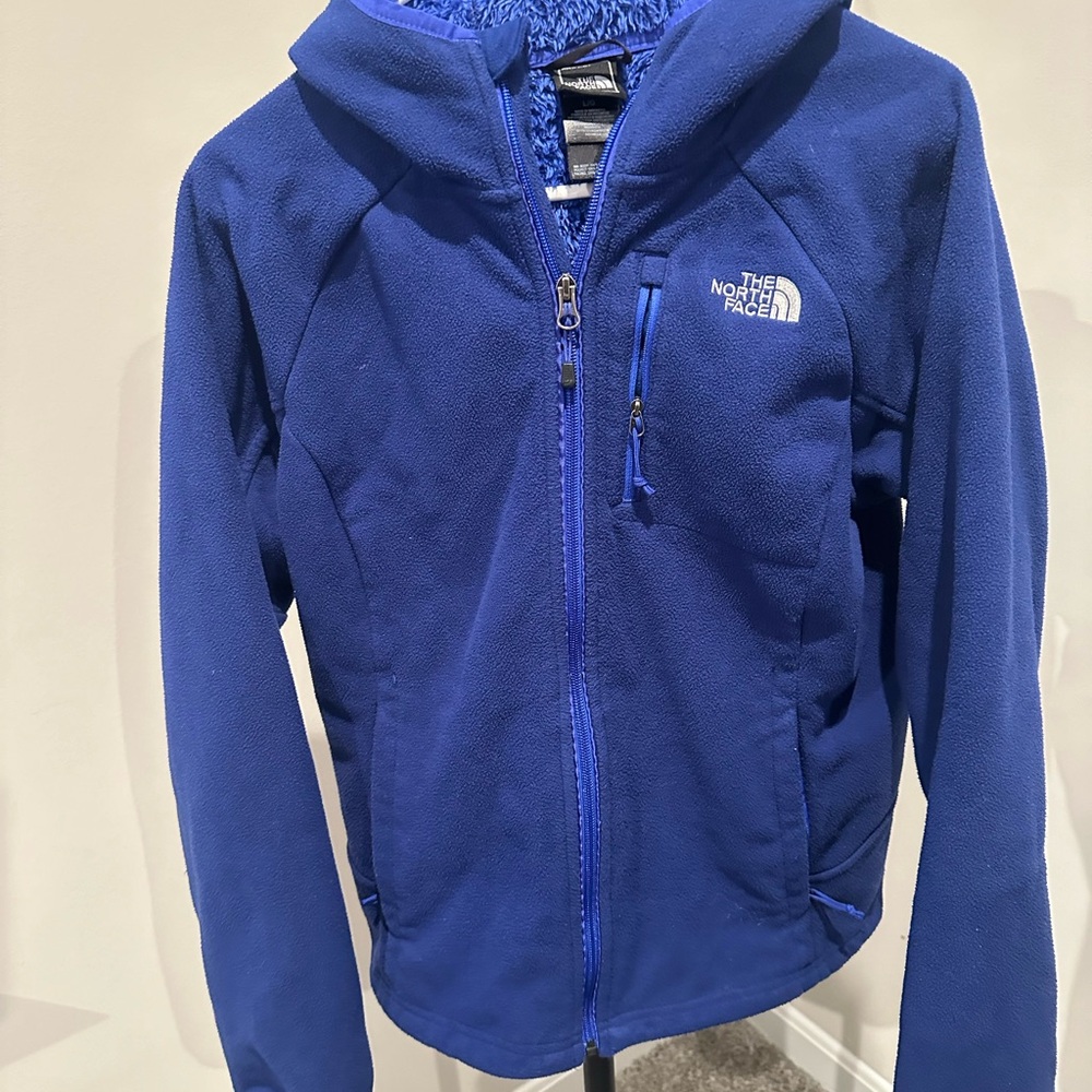 The North Face Women’s Blue Fleece Jacket